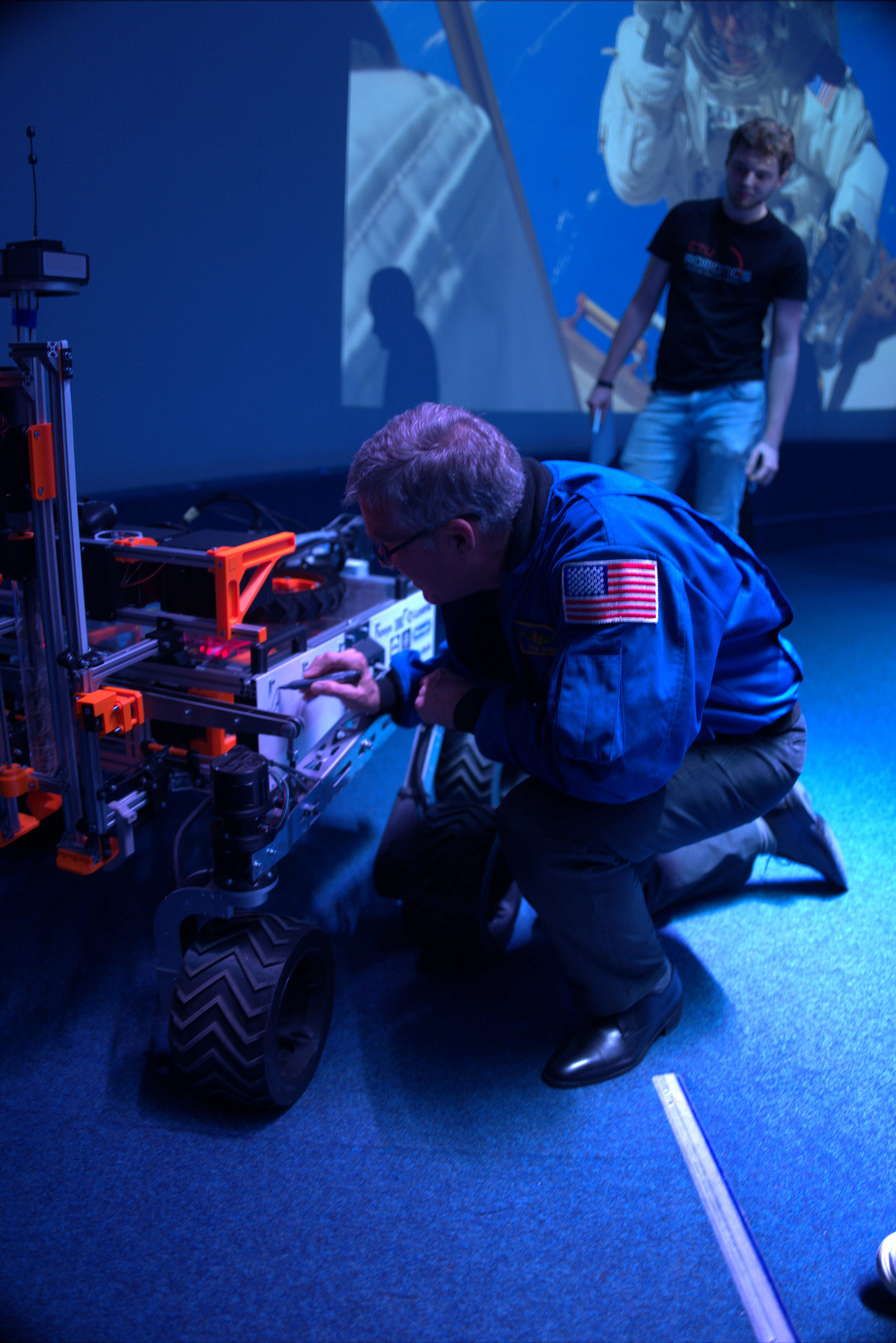 Conference with NASA astronaut Stephen Bowen image 5